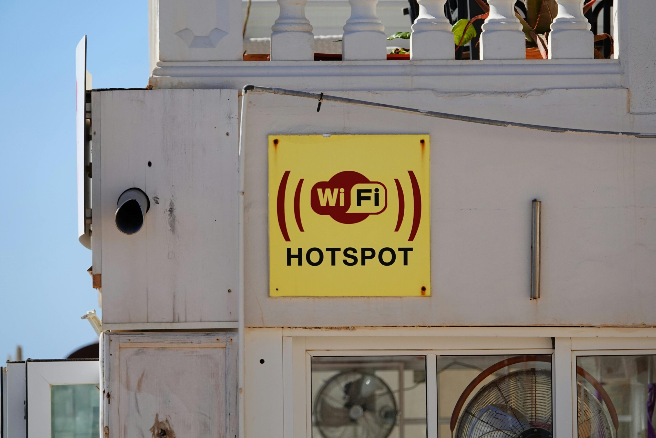 Free WiFi: Connecting Communities Everywhere